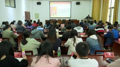县委组织部：加强人才队伍建设 助力高质量发展