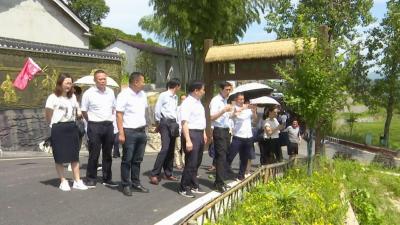 县机关事务服务中心到李山村接受红色文化教育