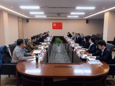 中国银行总行主题教育第五巡回指导组组长杨柳来我县调研