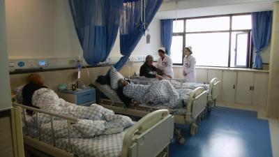 县卫健局：优化医疗服务 保障人民健康