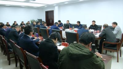 我县确保中央和省预算内投资项目12月底前全部开工