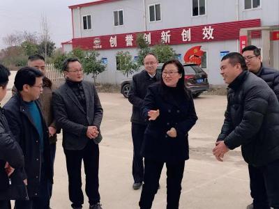 赵少莲慰问重大交通项目建设者 