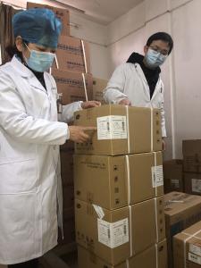 蕲春县人民医院第二党支部党员奋战在抗击新型冠状病毒肺炎一线上
