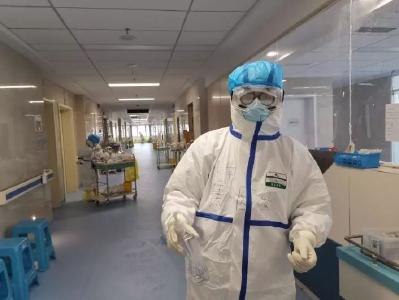 湖南省医疗队医生焦海禄：“黄冈人民的深情厚谊，让我很感动”