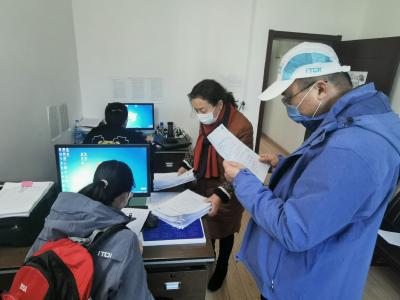 携手同心 砥砺前行