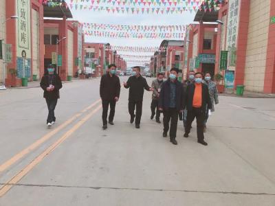 詹才红：疫情防控和物资保障两手抓 确保群众生活无忧
