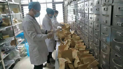 抗“疫”必胜，县医院药学人的责任与担当    