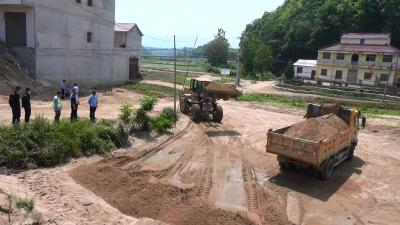 视频丨县水政监察执法大队常态化打击“蚂蚁搬家”式盗采黄砂行为