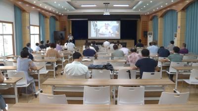 视频丨我县组织收看全国健康扶贫工作电视电话会