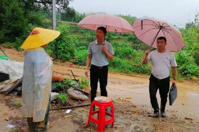 群众生命安全高于一切—蕲春县檀林镇国土资源所抗洪救灾侧记
