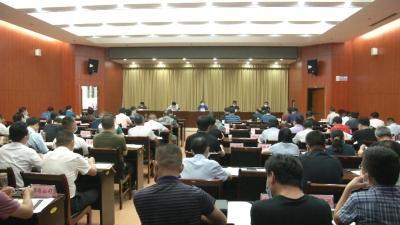 县防汛抗旱指挥部安排部署我县长江防汛工作