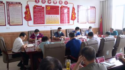 视频丨詹才红主持召开江堤防汛工作会商会
