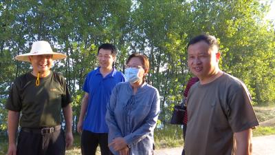 视频丨赵少莲到长江干支堤巡堤督查值班值守情况  看望慰问一线干部群众