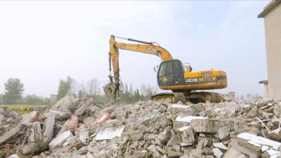 视频丨城南片区加大征收房屋拆除力度