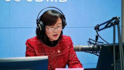 视频丨赵少莲带头接力诵读《习近平谈治国理政》第三卷