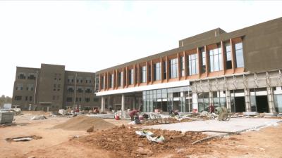 视频丨李时珍医药工业园区加快推进在建项目建设