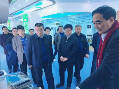 詹才红带队赴咸宁市考察洽谈招商引资项目落地工作
