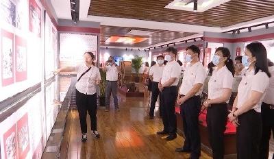 视频︱县教育局：汲取党史力量   办好人民教育