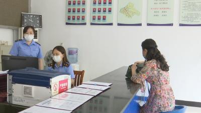 视频︱县市场监管局：“互联网+政务服务” 让群众少跑腿多获益