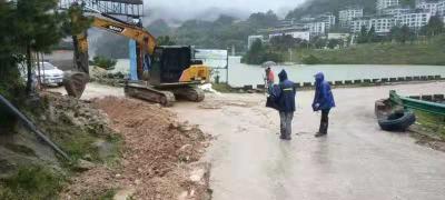 强降雨来袭 他们快速应对