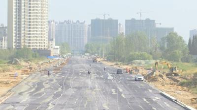 视频︱县住建局加快推进城南路网建设
