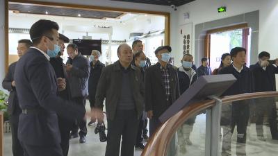 视频︱省政协机关老干工作党总支来蕲考察老干部工作