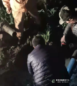 全力保障市民供水 八里湖自来水厂抢修爆裂管道