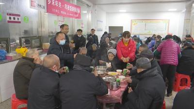 视频︱【喜迎20大  新春走基层】福利院里幸福年