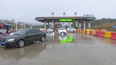 视频︱县市容市貌执法大队：扛起防控疫情责任 保障城区环境整洁