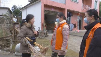 视频︱【喜迎二十大 新春走基层】在基层群众最需要地方“绽芳华”