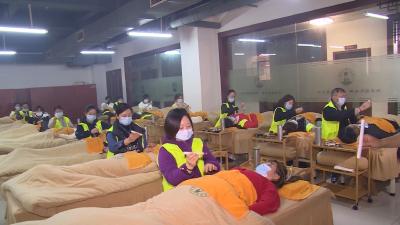 视频︱蕲春艾灸师：职业培训带动30万人就业