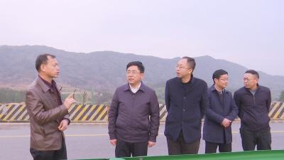 视频︱​县领导检查督办信访维稳 林长制 河湖长制落实等工作