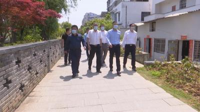 视频︱市城管执法委来蕲调研城市管理创新工作