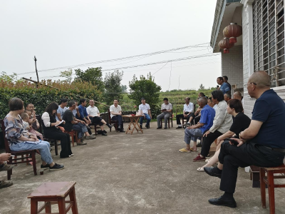 县发改局：问需于民，解决实际问题