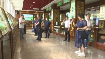视频︱新疆生产建设兵团第五师八十三团来蕲对接产业援疆工作