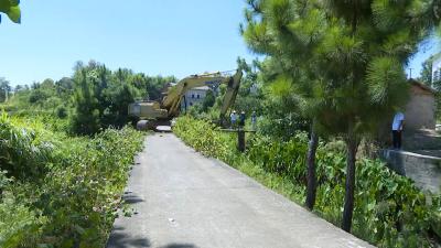 视频︱引水润田促丰收