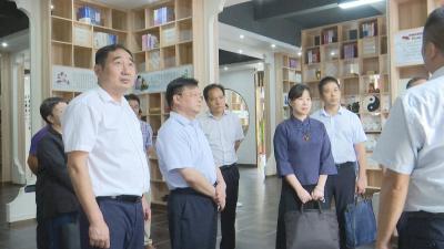 视频︱省市场监管局来蕲调研