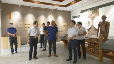 视频︱刘友凡来蕲春调研经济社会发展情况