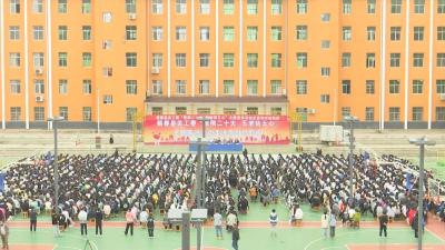 视频︱“五老话五心 献礼二十大”主题宣讲活动走进李时珍职校