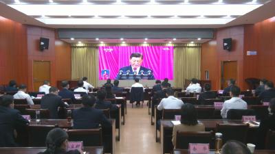 视频︱蕲春县干部群众收听收看党的二十大开幕盛况 