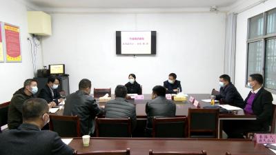 视频︱陈丹在县信访局接待来访群众