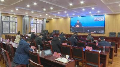 视频︱蕲春组织收看市人大常委会视频培训会