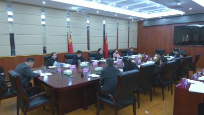 视频︱蕲春推动创建国家中医药传承创新发展试验区核心区                                                                                  胡安元：以创建工作为契机  推动中医药事业和产业融合发展            