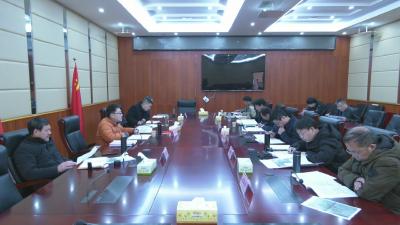 视频︱胡安元听取流域综合治理和统筹发展规划工作汇报