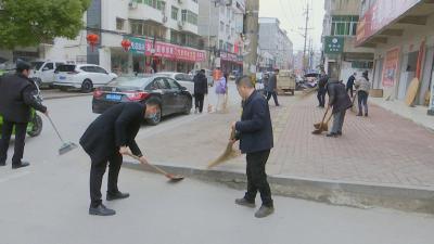 视频︱洁城清扫 护美丽家园