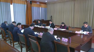 视频︱胡安元 陈丹听取“一节一会”筹备工作情况汇报