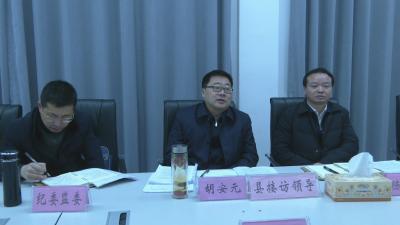 视频︱胡安元接待来访群众