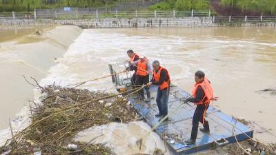 视频︱县城管执法局：多举措应对强降雨 全方位守护城市安全