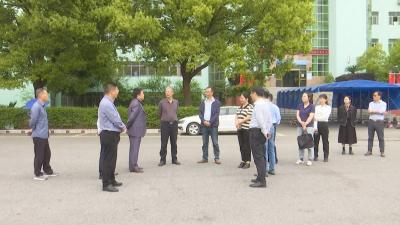 视频︱罗田县考察团来蕲考察教师队伍建设