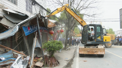 视频︱漕河三路夜市城路沿线违法建筑被拆除